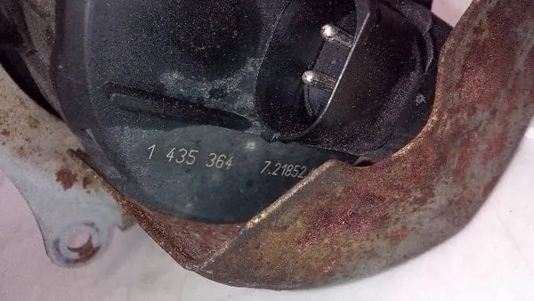 Toissijainen ilmamittari BMW E46 FL 325xi 2.5B image 5