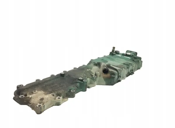 OEM 22328758 Volvo Tampa lateral do motor - Usado image 5