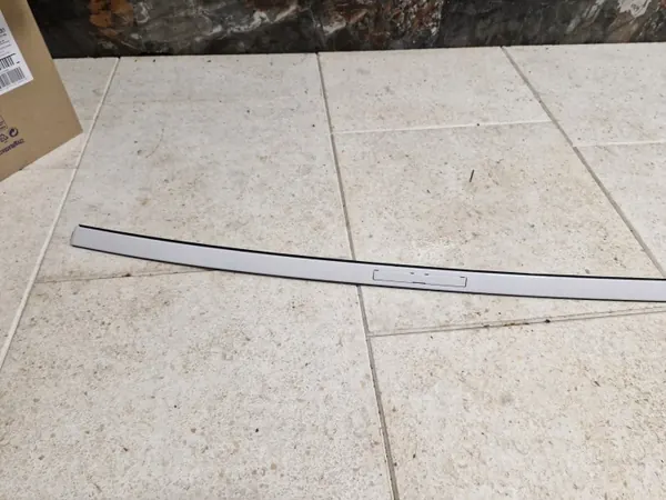 BMW i4 G26 Moldura Techo Izquierda OEM 7491409 5a0ed11 image 5
