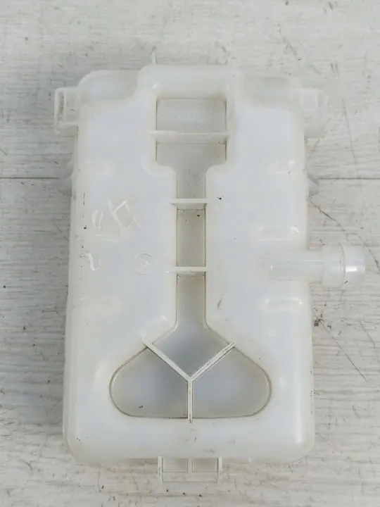 Réservoir de liquide de frein OEM A4204302200 Renault Kangoo 3 image 4
