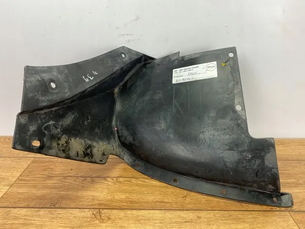 Oikea etupyörän kaari Chevrolet Corvette C6 2005+ OEM image 6