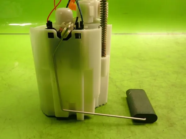 Bränslepump OEM 1S0919051G för VW UP! 1.0 image 5