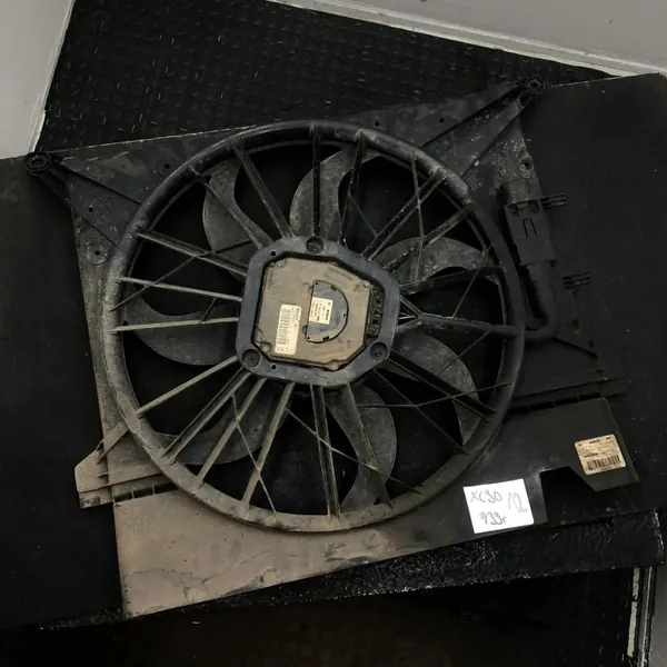 Ventilateur Volvo d'occasion OEM 30749761 XC90 I image 2