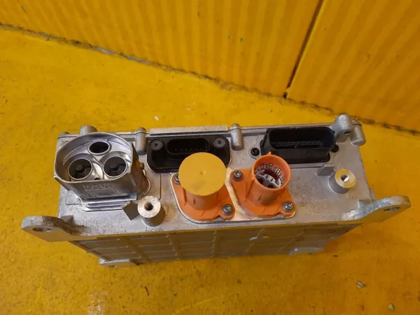 Mercedes-Benz A W177 Converter OEM A0009008926 image 5
