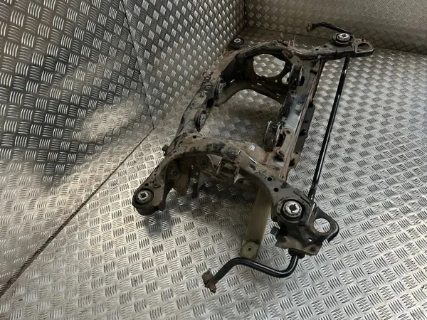 UTO61217 Achter Hulpframe voor Volvo XC90 2018 image 9