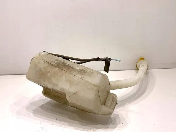 Waswatertank Renault Kangoo II 1.5 75PK 8200431474 image 2
