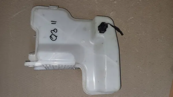 Scheibenwaschbehälter Audi Q3 83A OEM 83A955451B image 2