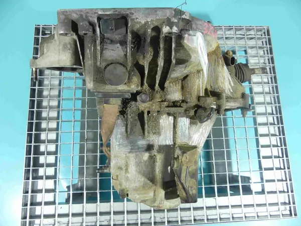 Manuaalivaihteisto Lada Kalina 1.6 8V image 6