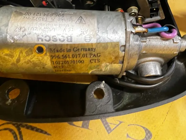 Verrou Toit Porsche OEM 99662412100 pour 911 996 Cabrio image 7