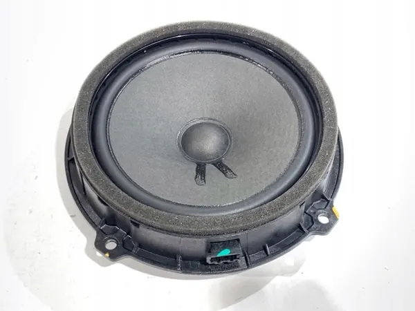 OEM 96330-J7000 Kaiuttimisarja Kia Ceedille - Käytetty image 3
