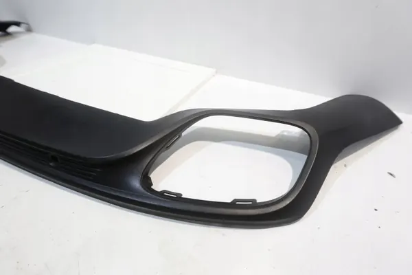 Porsche 971807521 Spoiler Traseiro Para-choques - Usado image 3