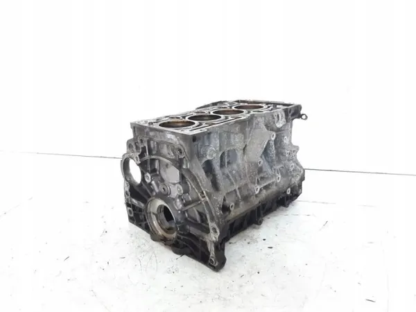 Motorblock BMW E90 N43B20A OEM 7558266 Begagnad image 4