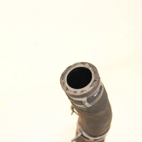 Manguera dirección Jaguar OEM 6W833E525AD - Usado image 4