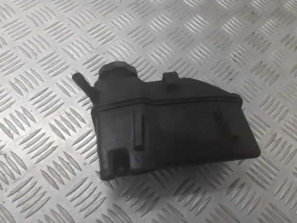 Expansionsbehållare Alfa 156 1.9 JTD image 3