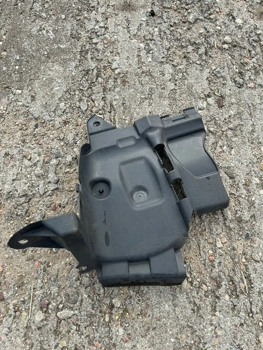 Dacia Sandero Stepway 0.9B Left Front Wheel Arch 638312139R image 2