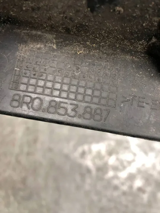 Fram vänster stänkskärmspoiler Audi Q5 8R0853887 image 4