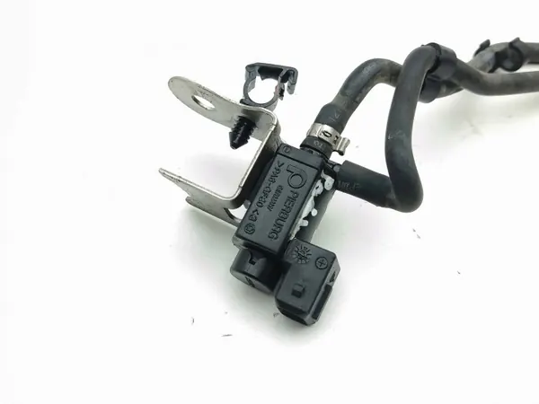Turbolader-Regelventil OEM M8A212A493DB für Range Rover image 4