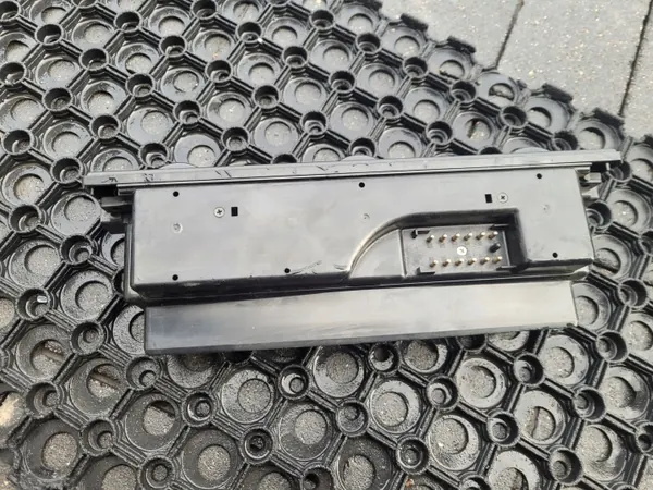 Grilles d'aération Mercedes SL R129 OEM 1298300354 image 4