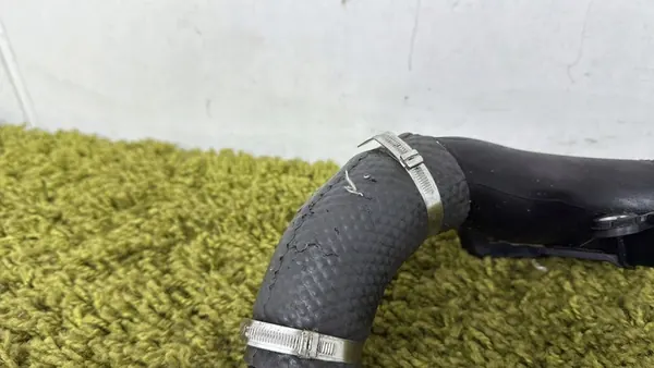 Luftansaugung Intercooler Schlauch 1.2 Clio 4 Qashqai J11 X-Trail image 3