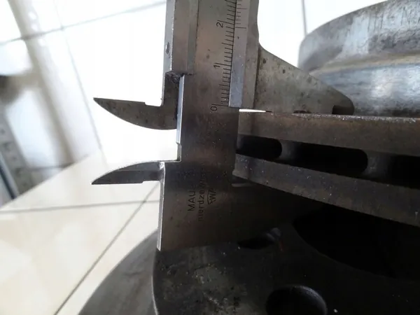 Discos de Freio Traseiros BMW X1 E84 2012 2.0 B OEM 6764653 image 6