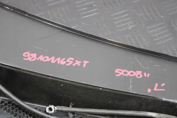 Vänster vindrutetätning OEM 98101165XT Peugeot 5008 II image 4