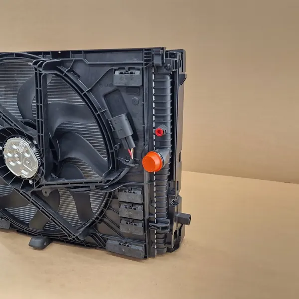 BMW G20 G21 G22 G23 G26 G28 Z4 G29 G42 Kylare image 2