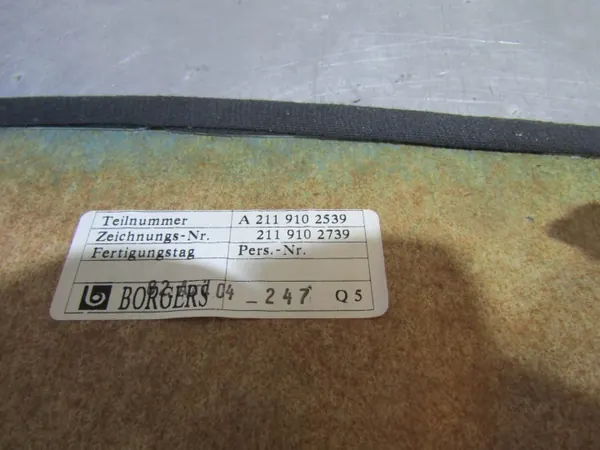 Panneau de siège arrière Mercedes-Benz W211 avant gauche OEM A2119102539 image 4