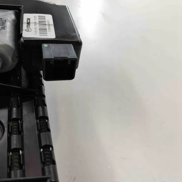 Taklucka Mazda CX-9 OEM TD1269870 - Begagnad image 4