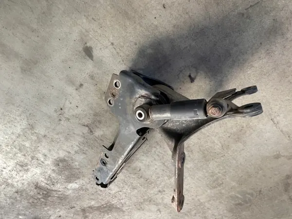 Mercedes Actros ohjaamon kallistustuki OEM A9603176083 image 5