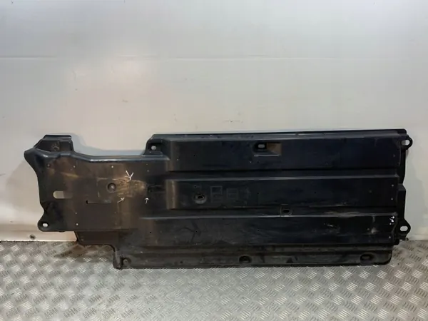 OEM 56411FL020 Subaru Forester SK 2024 Protetor lateral image 3