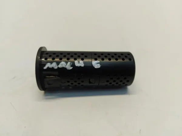 Prise USB Ford Mustang Mach-E OEM MU5T-19J211-GA image 2
