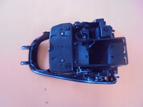 Cinzeiro Mercedes Classe E W213 OEM A2136808807 image 5