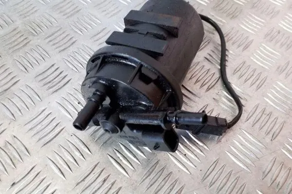 Polttoainesuodattimen kotelo SUZUKI GRAND VITARA II 8200314483 image 3