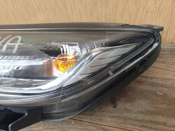 LAMPA LED DRL ESQUERDA HYUNDAI KONA 92207J9000 image 3