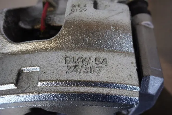 Framhjul Bromsskivor & Belägg OEM 6891079 för BMW image 3