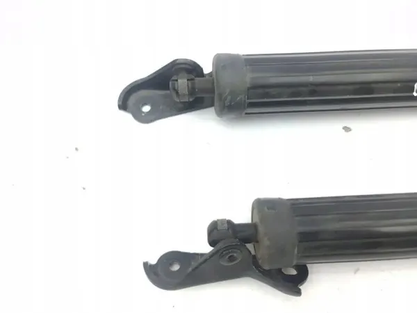 Rechter Heckklappen-Aktuator OEM 6891042060 für Toyota RAV4 image 5