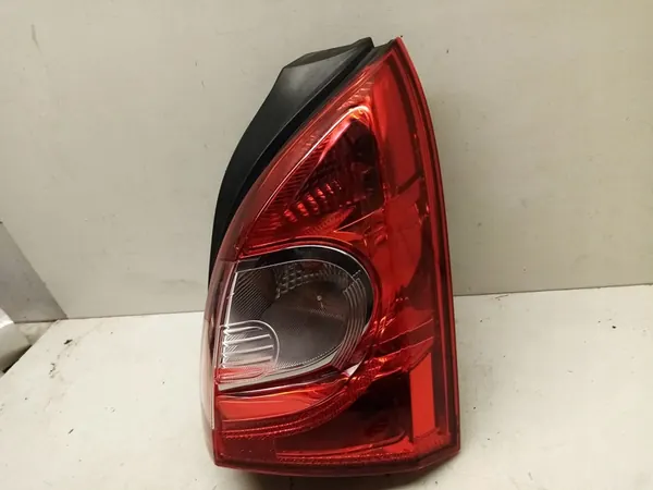 LUZ TRASERA DERECHA RENAULT TWINGO II 8200387889 image 3