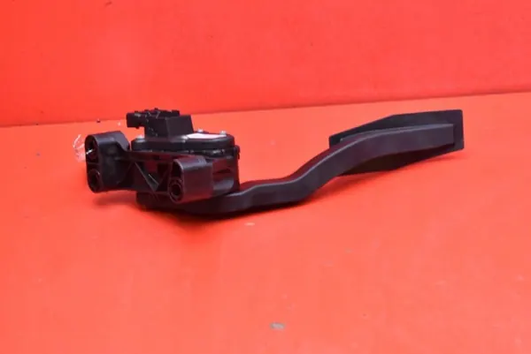 Kaasupoljin OEM 9157998 BK Opel Astra III:lle image 4