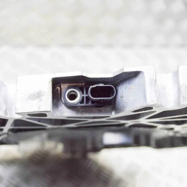 Capa do Motor Audi Q7 (4M) 3.0L 200kw 2016 OEM 057906433B image 5