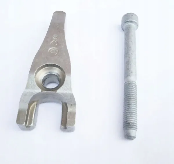 FORD KUGA MONDEO 2.0 TDCI Injektorfäste image 2