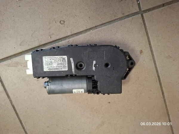 Motor de techo Mercedes A1769003304 para CLA GLA image 2