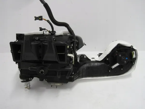 Verwarmingsventilator OEM 9801449380 voor Citroen DS5 Hybrid image 4
