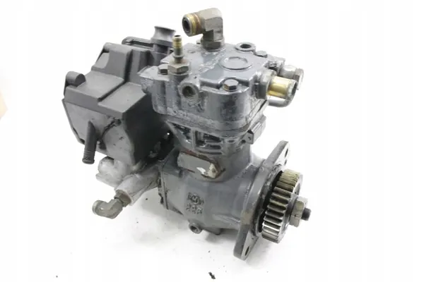 OEM 7684900111 DAF Compressor & Stuurbekrachtiging image 3