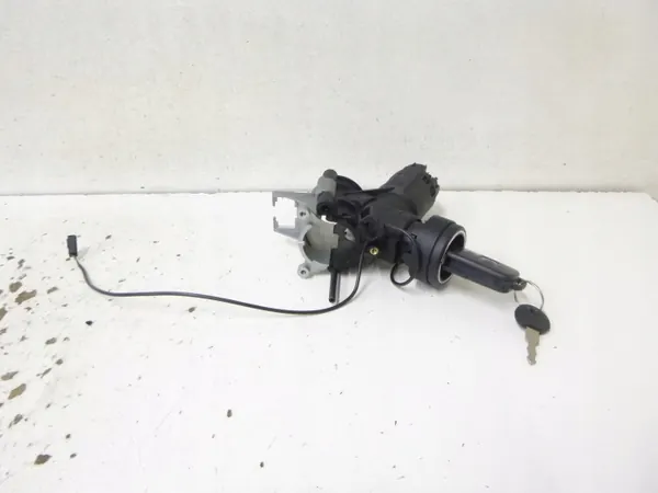 Contacteur d'allumage & clé Mercedes W168 OEM image 2