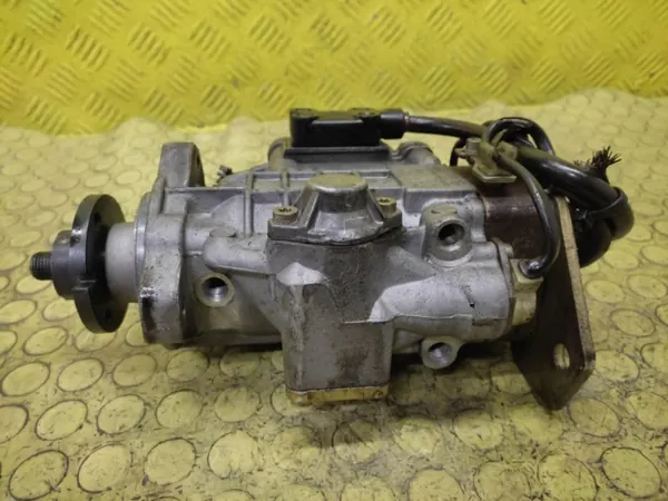 Ruiskutuspumppu VW Golf IV 1.9 TDI OEM 0460404977 image 8