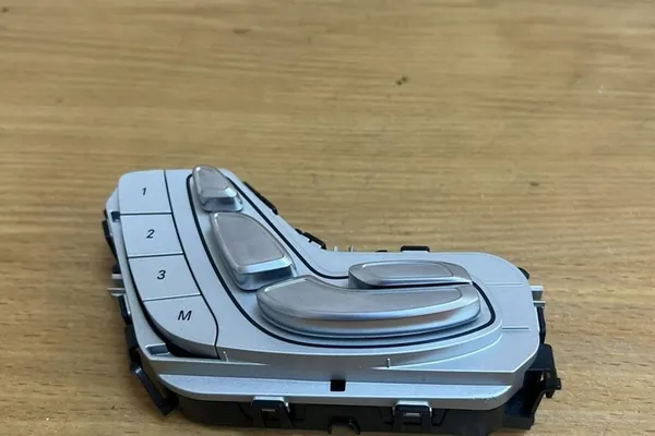 Schakelaar MERCEDES-BENZ GLC (X253, C253) A2059056651 image 3