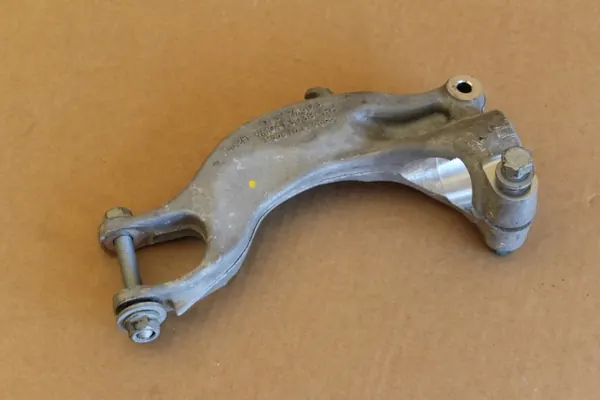 Suporte de fixação direito OEM 4M0413038 para Audi e-tron image 2