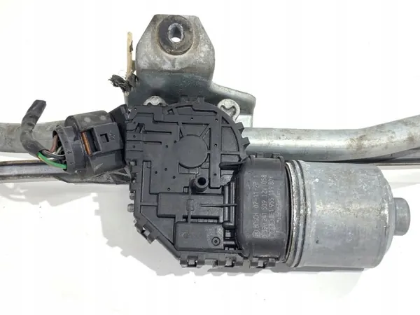 Framruta torkarmekanism Audi A4 B7 OEM 8E1955023E image 3