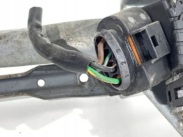 Framruta torkarmekanism Audi A4 B7 OEM 8E1955023E image 4