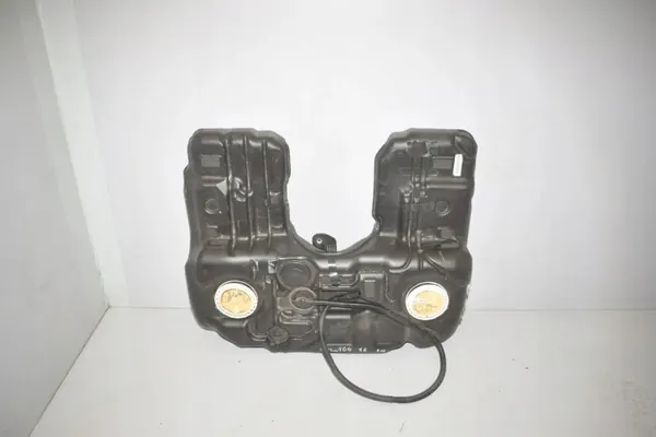Brandstoftank BMW X5 E70 OEM 7195462 3.0L Diesel image 3